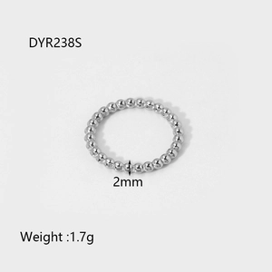Détail de la bague à perles de 2mm en acier inoxydable avec dimensions et poids