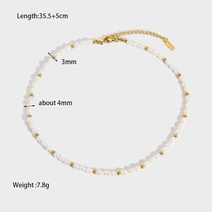 Detailansicht der Süßwasserperlenkette mit 35,5 cm Länge und 5 cm Verlängerungskette