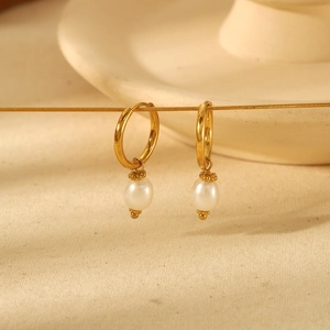 18K gold plated stainless steel hoop earrings with natural freshwater pearl pendants