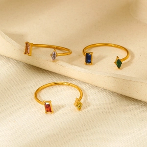 Bagues réglables en acier plaqué or 18K avec zircons rectangulaires et de taille marquise