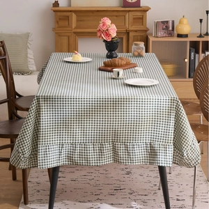 Nappe vichy verte vintage française avec bords à volants décoratifs pour table à manger