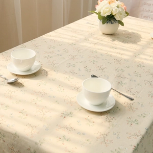 Floral cotton linen tablecloth with beige garden pattern for rectangular dining tables