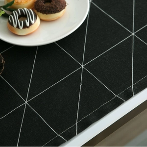 Black and white geometric oven cover cloth with triangular pattern and woven texture