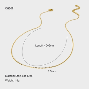 Detail of 1.5mm stainless steel gold chain necklace with 40+5cm length and lobster clasp