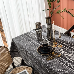 Linen cotton tablecloth with geometric triangle patterns for rectangular dining tables