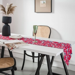 Chinese floral table runner with red and blue flower prints for dining table decor