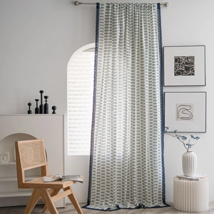 Rideau semi-occultant avec imprimé feuilles vertes et dentelle bleue pour maison