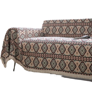 Retro geometric jacquard sofa cover with fringe in American country style bohemian patterns