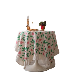 Round Christmas tablecloth with holly berry patterns and ruffled edges for dining tables