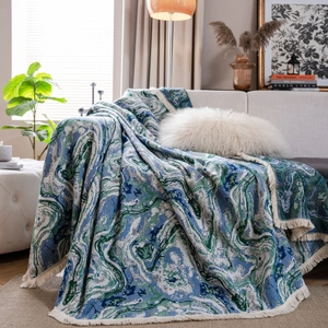 Thick American vintage sofa throw with marble floral pattern and tassel edges