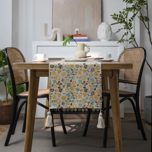 Pastoral Floral Print Table Runner With Tassels Polyester Cotton Blend Fabric For Dining Table Home Kitchen Decoration