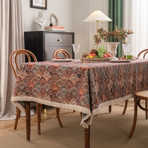 Bohemian jacquard tablecloth with tassel fringe and vintage geometric patterns for dining table
