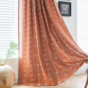 Rideaux orange brûlé à motifs floraux semi-occultants pour un intérieur moderne et lumineux
