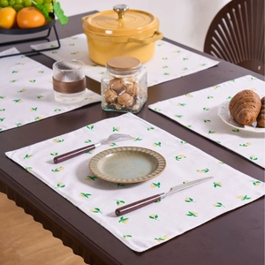 Juego de 4 manteles individuales de estilo francés con estampado de limones amarillos