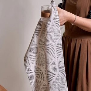 Modern grey wheat pattern napkins in minimalist cotton-linen blend for home decor
