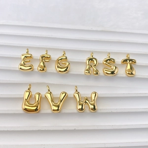 Polierte 18K vergoldete Bubble-Alphabet-Anhänger E-W für DIY-Schmuckherstellung