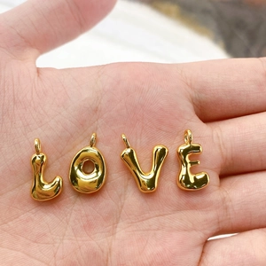 Polierte 18K vergoldete Buchstabenanhänger LOVE Anhänger für DIY Schmuckherstellung