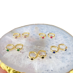 Orecchini a cerchio geometrici placcati in oro con zirconi colorati di lusso da donna