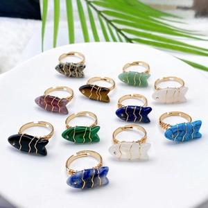 Natural Stone Wire Wrapped Fish Ring For Women Handmade Adjustable Gold Plated Animal Shape Statement Ring Fashion Jewelry Gift
