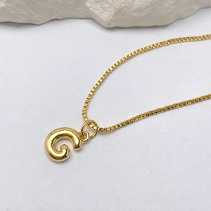 Collar encantador con colgante de letra G de burbuja dorada y cadena de caja pulida