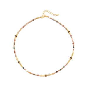 Collar de cuentas de turmalina de colores y perlas de agua dulce con cierre dorado ajustable