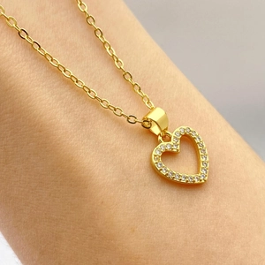 Collana con ciondolo a cuore in rame e micro-zirconi scintillanti per uomo e donna