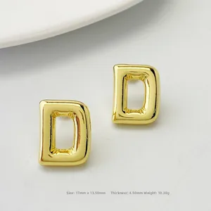 Detailed view of capital letter D gold stud earring with size and weight dimensions