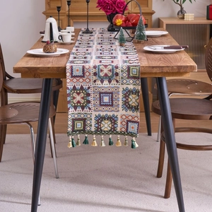 Bohemian Jacquard Geometric Table Runner With Tassels Polyester Christmas Decorative Runner For Dining Room Home Party