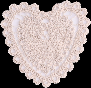 Detailed close-up of beige heart-shaped crochet coaster with intricate lace patterns