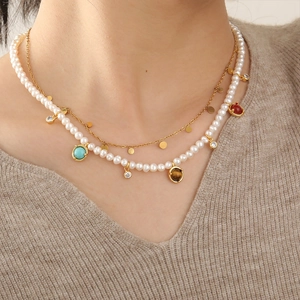 Collier double rang en perles avec pendentifs turquoise et œil de tigre pour femme