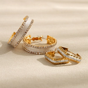 Pendientes de Aro de Cobre de Lujo con Diamantes de Imitación para Mujer Pendientes Elegantes de Esmalte Geométricos