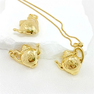 Collana con Ciondolo a Teiera in Rame Retrò per Donna Design Unico Placcato Oro Ciondolo a Teiera Gioielli Fai da Te Regalo