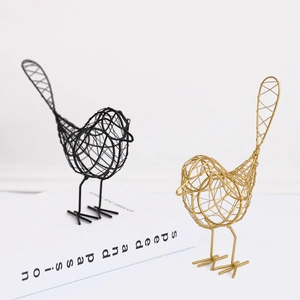 Ornement Oiseau Minimaliste Art En Fer Fil Métallique Sculpture Creuse Style Nordique Décoration De Bureau Décoration Maison