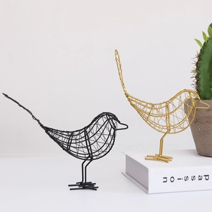 Figurines d'oiseaux en fil métallique nordique moderne en noir et or pour la maison