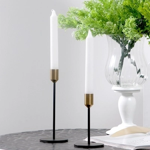 Modern Nordic matte black and gold metal candle holders for romantic dining table decor