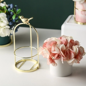 Nordic gold bird iron stand with white ceramic pot and pink hydrangea silk flowers