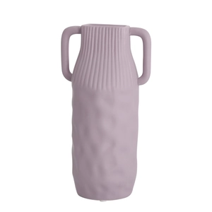Jarrón moderno de cerámica Morandi lavanda con asas dobles y detalles de textura martillada