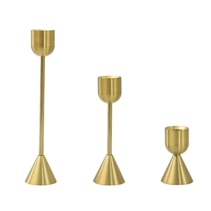 Dreiteiliges goldenes Metall-Kerzenhalter-Set mit gebürstetem Finish für die Dekoration