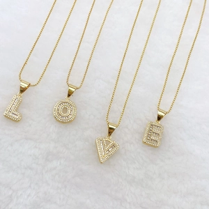 Copper Rhinestone Initial 26 Letter Pendant Necklace For Women Men Gold Silver Plated Icy Alphabet Flower Fashion Jewelry Neckwear Gift