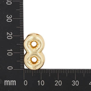 Vue détaillée du pendentif chiffre 8 doré brillant de 20 mm pour colliers personnalisés