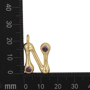 Detailed size view of gold-plated letter N pendant with purple zircon showing dimensions