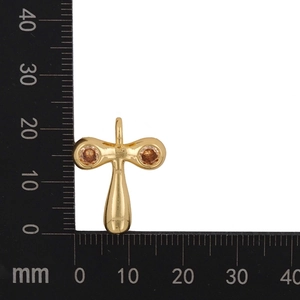 Detailed size measurement of a gold-plated letter T pendant with brown cubic zirconia