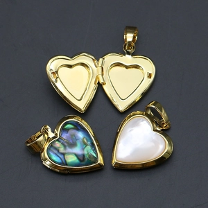 Ciondolo a Cuore in Rame Placcato Oro Vintage Con Intarsio in Madreperla Naturale per Creazione di Gioielli Fai da Te Collane Regalo Donna