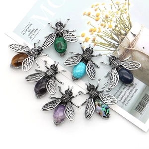 Set mit 7 Vintage Silber Bienenbroschen mit Malachit und Tigerauge Natursteinen