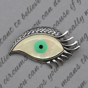 Broche Pendentif Vintage en Alliage Nacre Œil Mauvais Double Usage Argent Antique Bijoux Mystiques Cils pour Femmes Hommes Cadeau