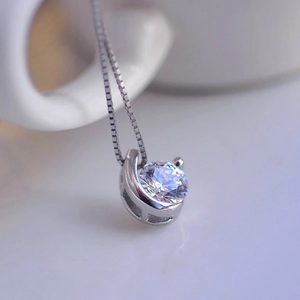 White Gold Plated Copper Round Zirconia Moon Wave Pendant Only Without Chain For Women Elegant Fashion Jewelry Accessory