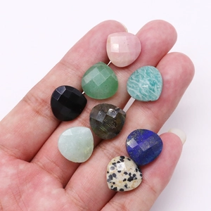 Gefacetteerde hartvormige natuurstenen kralen in diverse kleuren voor DIY-sieraden