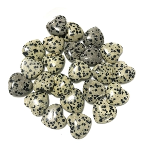 Pietre di diaspro dalmata lucide da 20mm a forma di cuore per gioielli fai da te