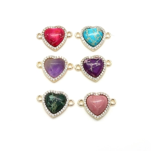 Lot de 6 connecteurs cœur en pierre naturelle avec placage or et zircons pour bijoux