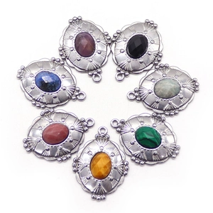 Ovale Amethyst- und Edelsteinanhänger mit Fassungen aus Edelstahl im Vintage-Stil
